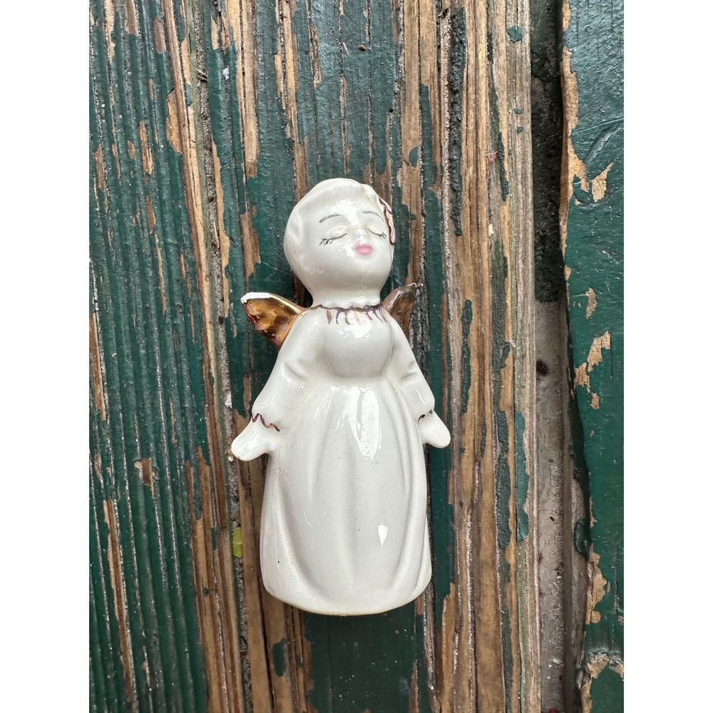 Vintage Japan Ceramic Angel Figurine White Gold Trim 3.5 Inch Christmas Decor